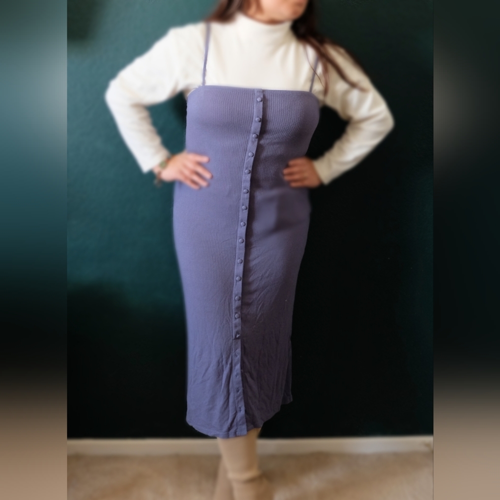 Midi Dress in a perfect berry color